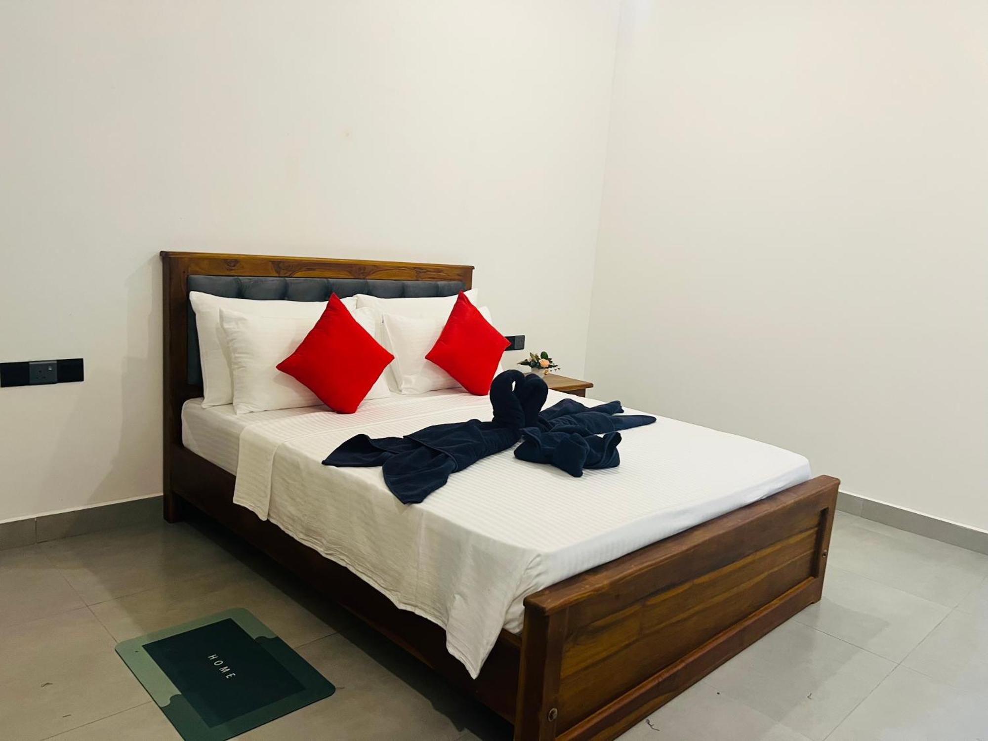 Maapagala Resort Сигирия Екстериор снимка