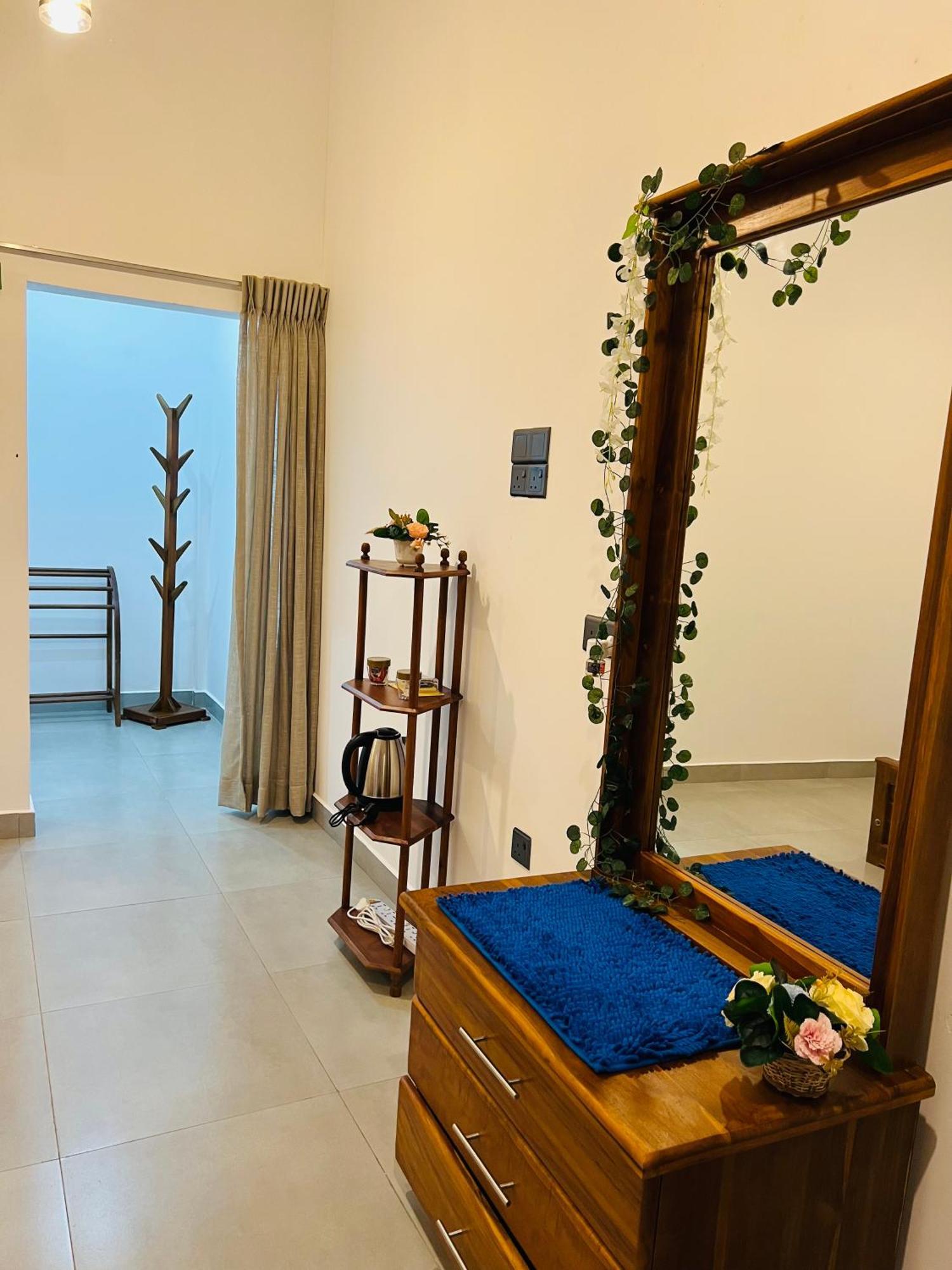 Maapagala Resort Сигирия Екстериор снимка
